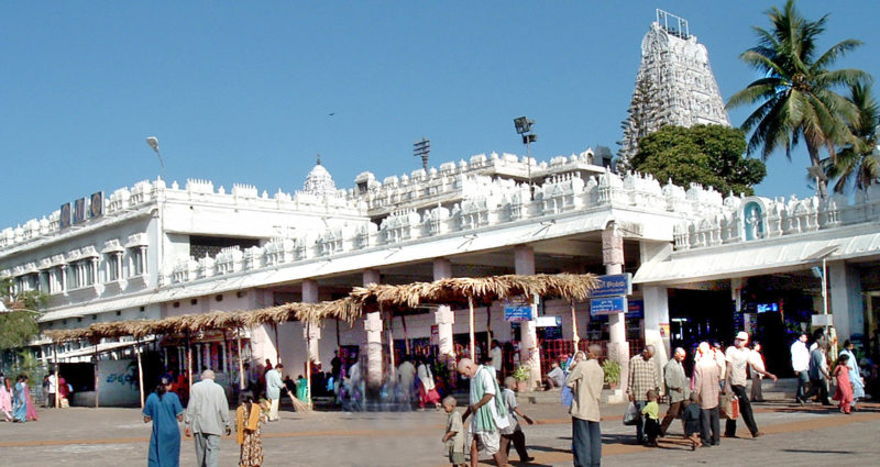 Annavaram_main_temple_desibantu