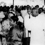 MS meets Helen Keller in Chennai Also seen are Chief Minister K. Kamaraj and T. Sadavisam