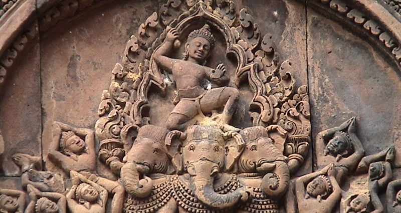 04-01-06 Banteay Srei --- Indra (king of gods) on a 3-headed elephant named Airavata